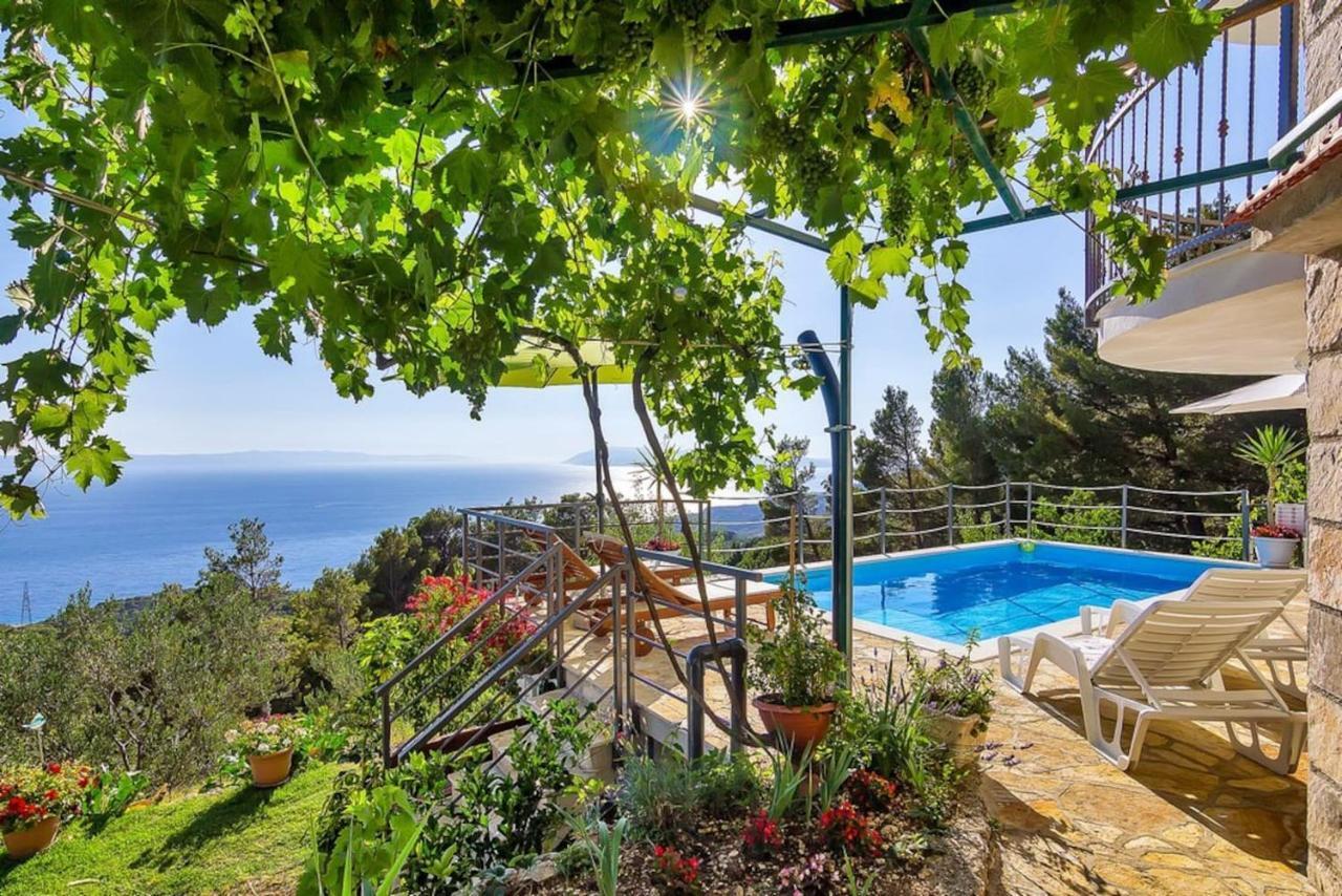Holiday Home Colla Tučepi Eksteriør billede