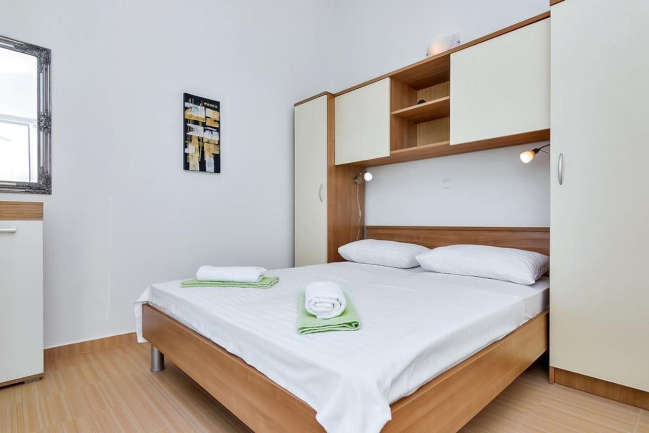 Holiday Home Colla Tučepi Eksteriør billede